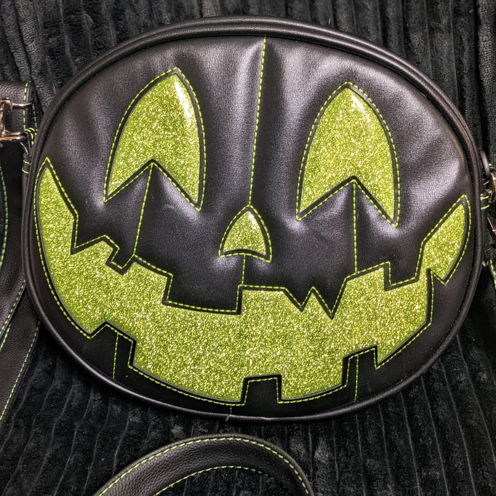 Love Pain and Stitches Bag